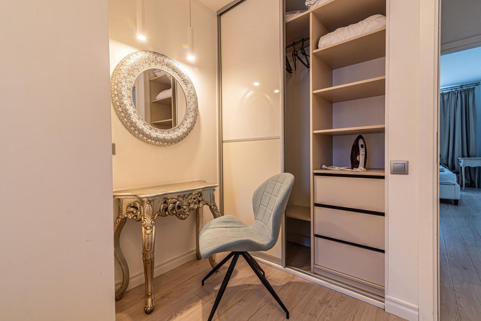 Stylish Old Town Apartment Riga Esterno foto