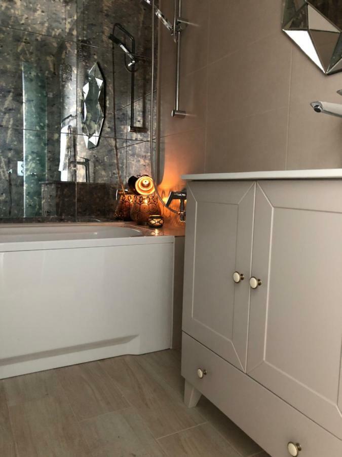 Stylish Old Town Apartment Riga Esterno foto